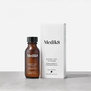 Medik8 SUPER C30 FERULIC™ Потужна антиоксидантна сироватка з вітаміном С та феруловою кислотою 30мл